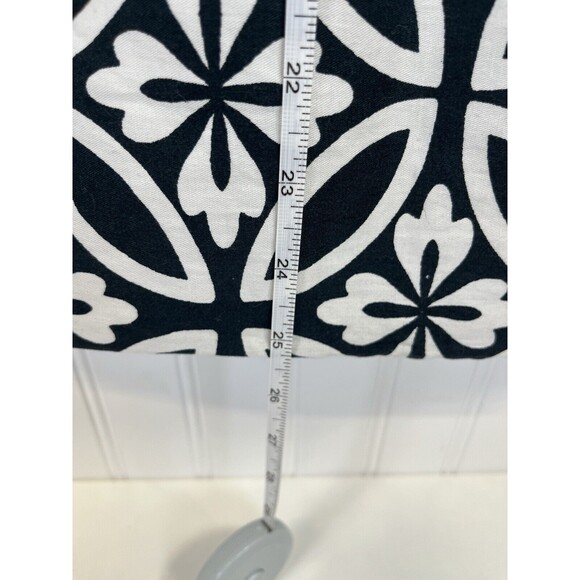 2 Noble Excellence Euro Sham Black & White Geometric. Reversible  26”x26” Square - Picture 8 of 10